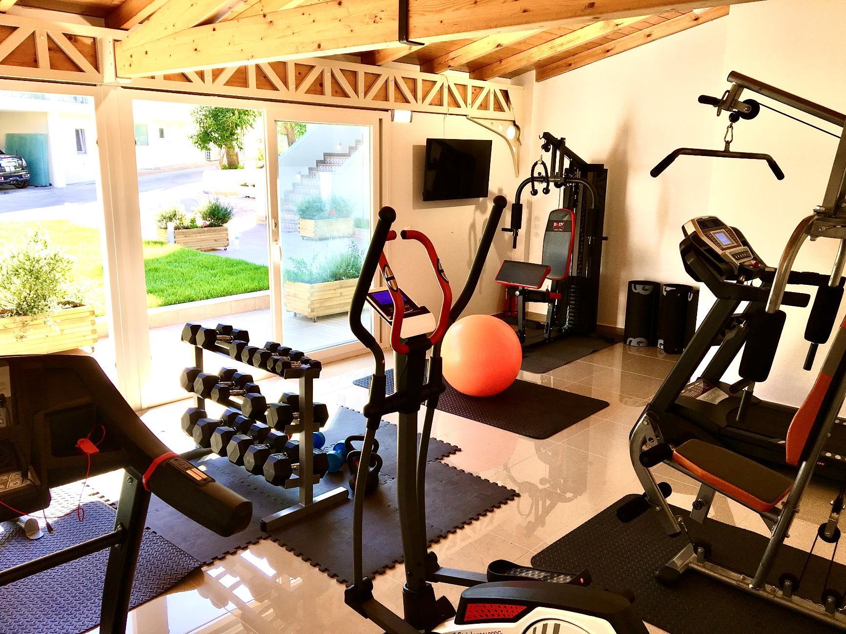 Palapart Gikas Suites And Studios Gouvia Esterno foto