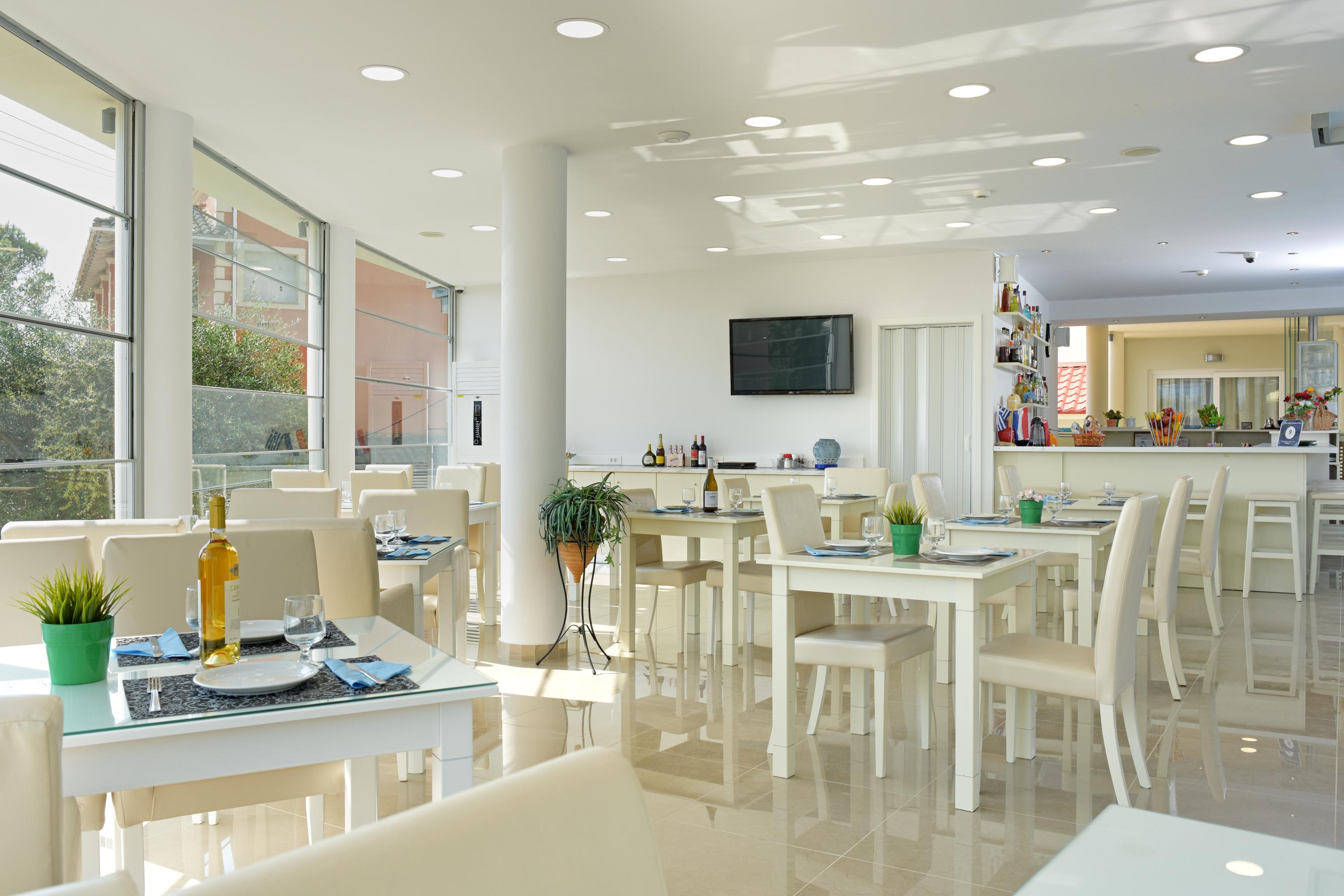 Palapart Gikas Suites And Studios Gouvia Esterno foto