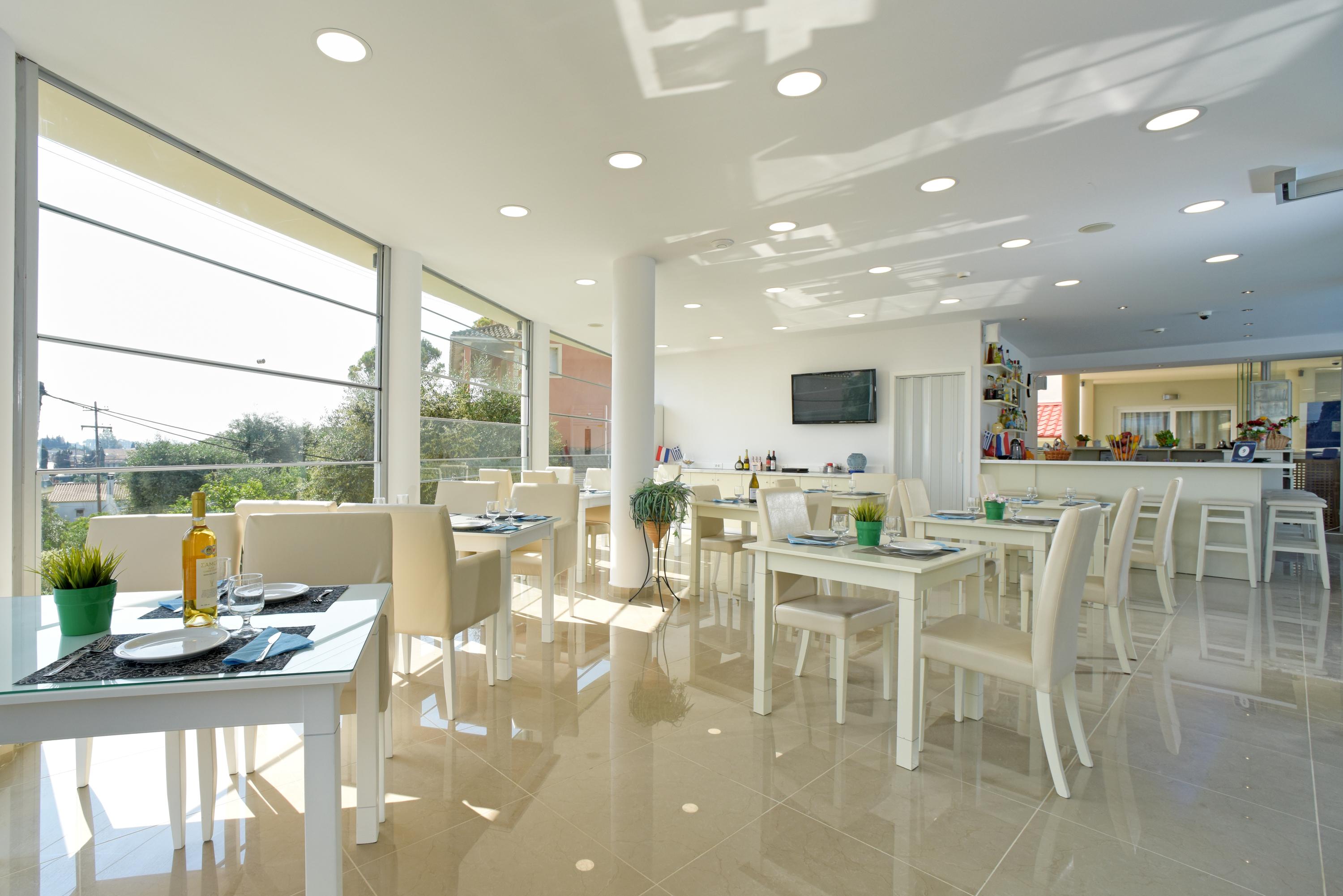 Palapart Gikas Suites And Studios Gouvia Esterno foto