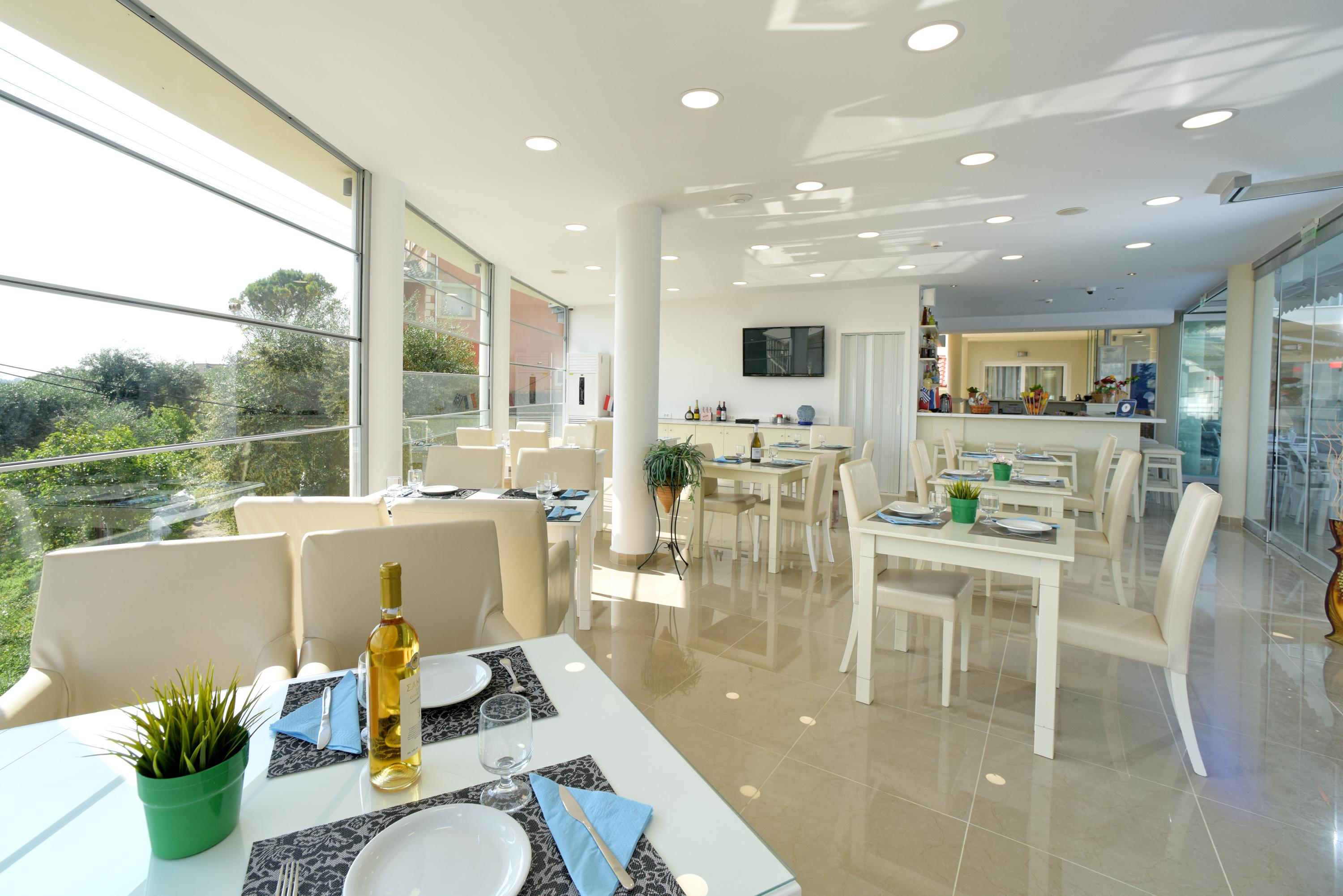 Palapart Gikas Suites And Studios Gouvia Esterno foto