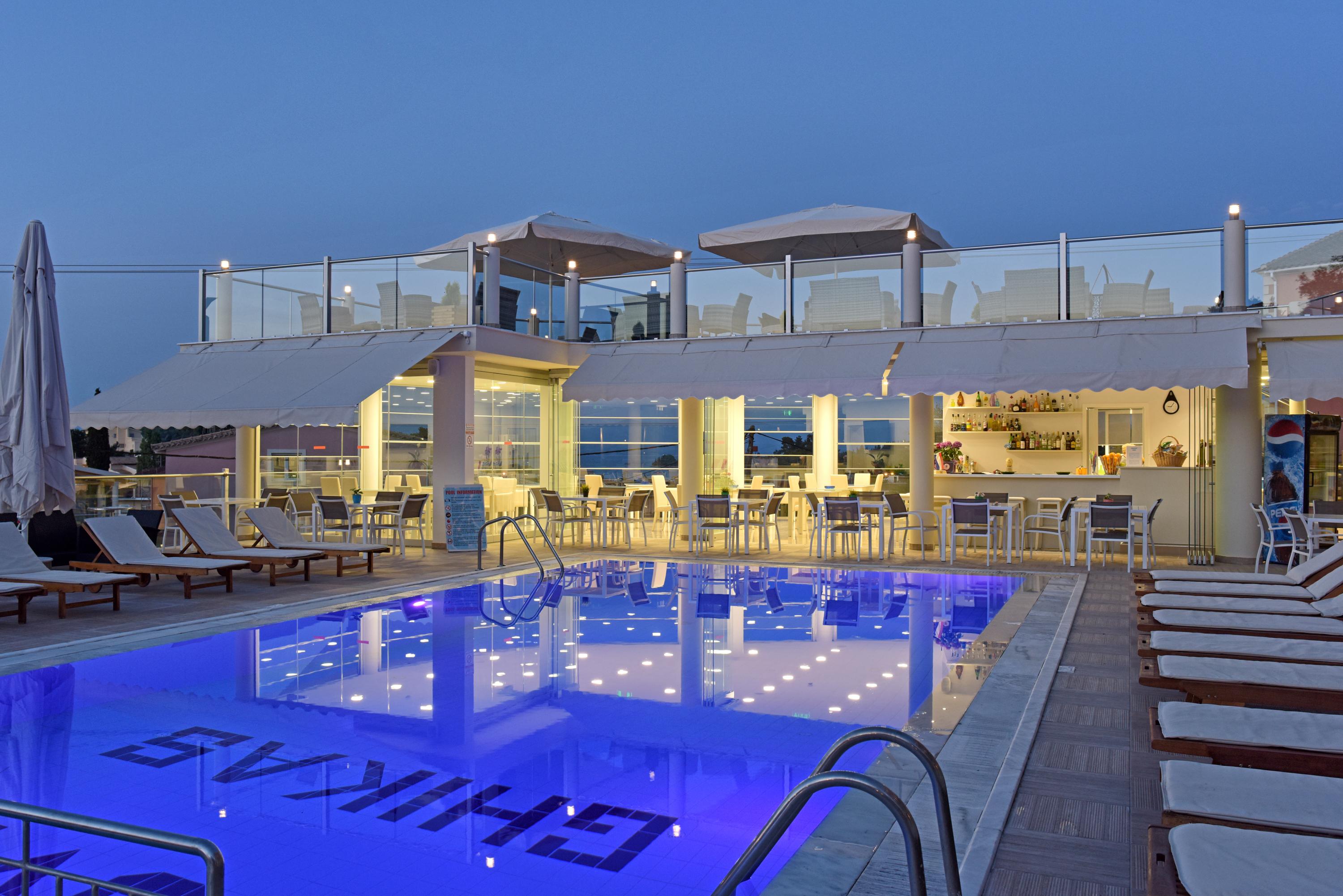 Palapart Gikas Suites And Studios Gouvia Esterno foto