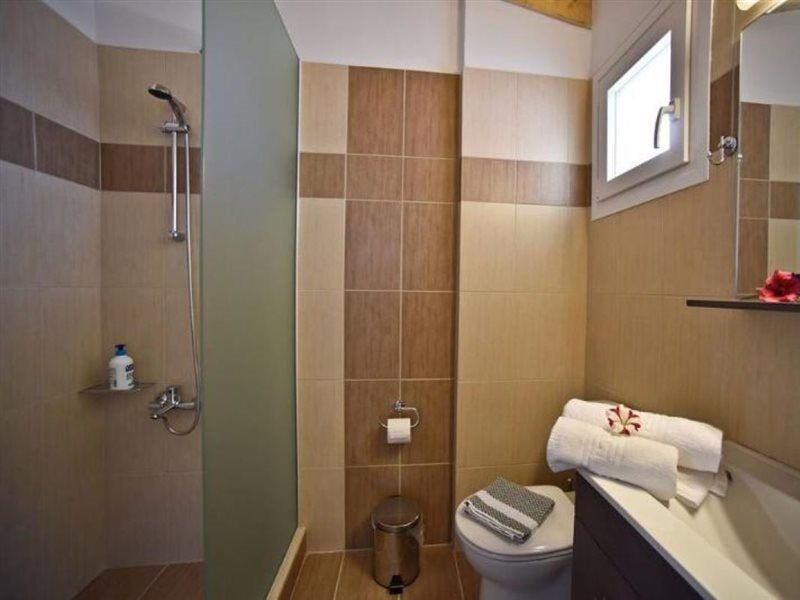 Palapart Gikas Suites And Studios Gouvia Esterno foto